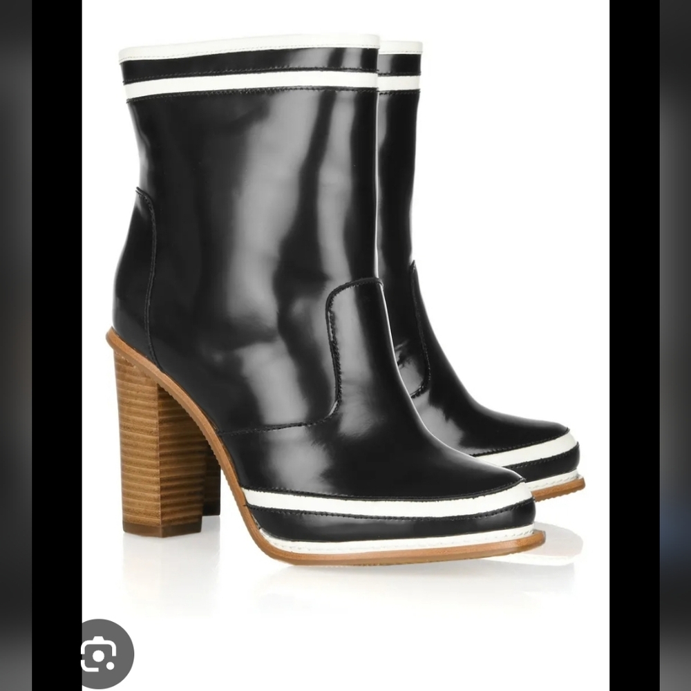 Diane Von Furstenberg Patent  Leather‎ Boots
